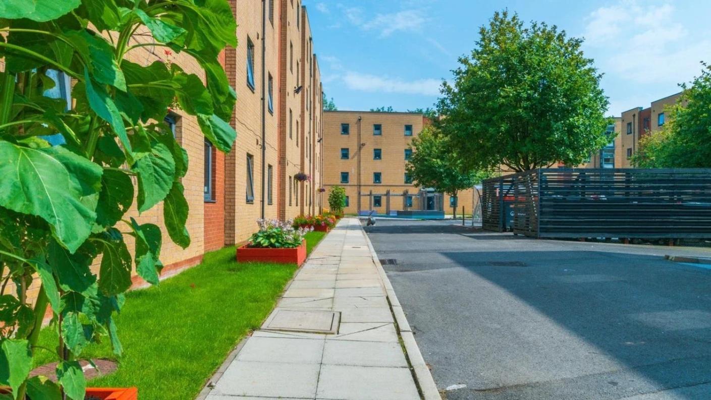 Homely Private Bedrooms At Oxford Court In Manchester Bagian luar foto